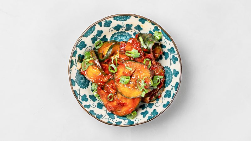 Chili-ginger cucumber